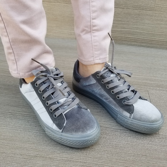 Gray Velvet Fashion Low Top Sneakers - Picture 3 of 8